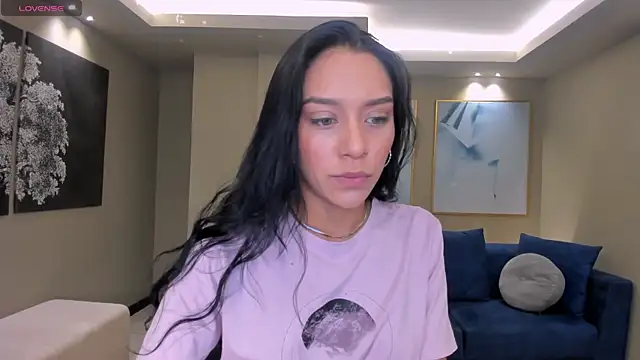 AmaliaCrus online show from February 19, 2026, 8:05 pm