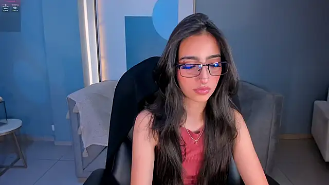 LarisaSmirnov online show from October 2, 2025, 4:08 am