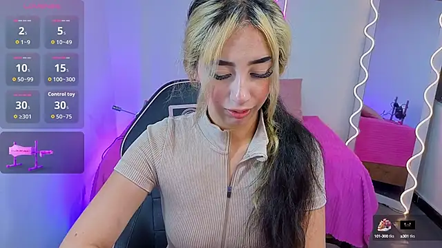 Malory tay1 online show from September 13, 2025, 7:13 pm