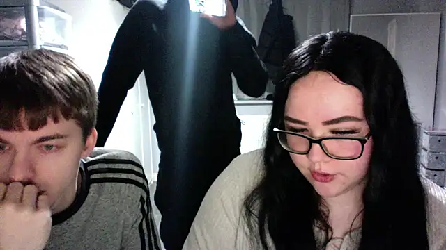 Snapshot of noface_guy09 chatting on March 16, 2025, 10:31 pm noface guy09 online show from March 16, 2025, 10:31 pm