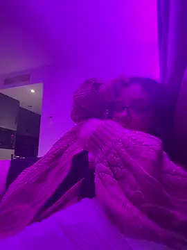 Snapshot of noface_guy09 chatting on March 19, 2025, 11:57 pm noface guy09 online show from March 19, 2025, 11:57 pm