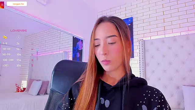 Morggan Fox  online show from April 11, 2026, 3:22 am