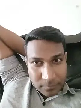 vikesh05 online show from November 4, 2025, 8:08 pm