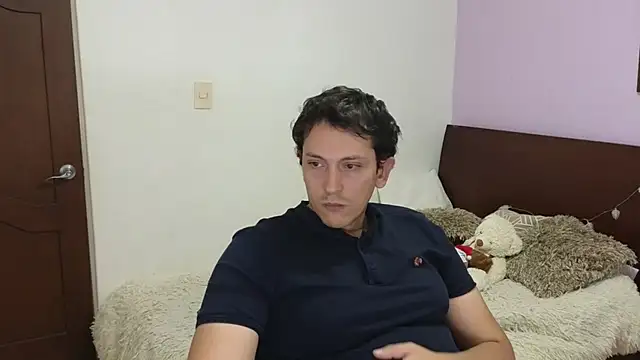 hardaftercum online show from November 11, 2025, 6:46 am