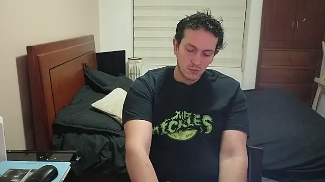 hardaftercum online show from May 24, 2026, 12:37 am