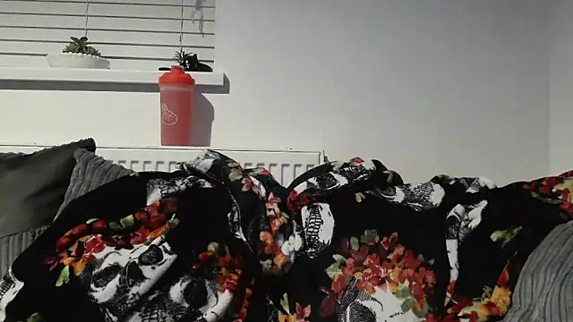 Sizzling Indie36 online show from September 28, 2025, 12:27 am