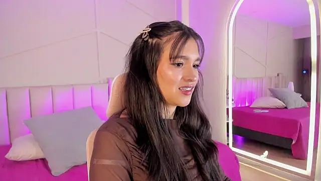 Eimmy bm online show from October 29, 2025, 7:04 pm