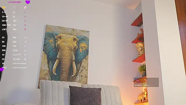 Snapshot of AliceCorner chatting on February 12, 2026, 12:22 pm AliceCorner online show from February 12, 2026, 12:22 pm