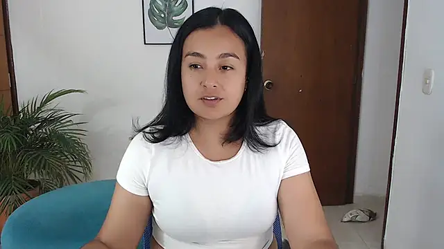Themagicpotion online show from May 17, 2026, 4:36 pm