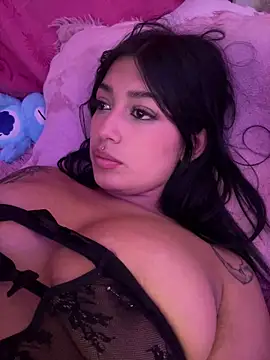 KatianPierce online show from May 15, 2026, 11:56 pm