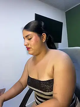 Snapshot of pareja_curiosa19 chatting on June 6, 2026, 1:21 am pareja curiosa19 online show from June 6, 2026, 1:21 am
