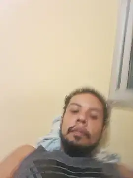 Snapshot of Fernandobs_ chatting on March 21, 2025, 9:45 pm Fernandobs online show from March 21, 2025, 9:45 pm