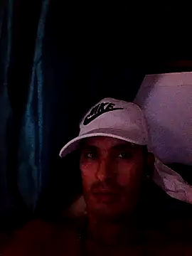 Snapshot of Jackclanders chatting on May 3, 2026, 11:00 pm Jackclanders online show from May 3, 2026, 11:00 pm