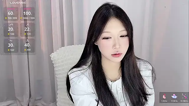 Snapshot of -monica-tina- chatting on May 30, 2026, 8:28 pm -monica-tina- online show from May 30, 2026, 8:28 pm