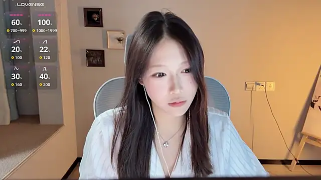-monica-tina- online show from July 8, 2026, 10:20 am