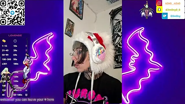 d3m0ny0 0 online show from April 15, 2026, 7:58 pm