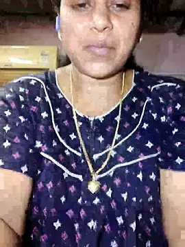 Snapshot of JENNIFERtamil chatting on March 11, 2026, 7:47 am JENNIFERtamil online show from March 11, 2026, 7:47 am