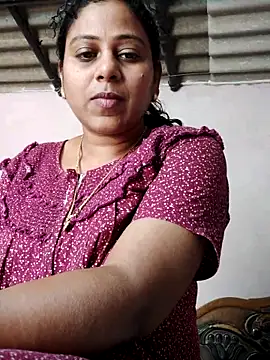 Snapshot of JENNIFERtamil chatting on March 20, 2026, 7:35 am JENNIFERtamil online show from March 20, 2026, 7:35 am