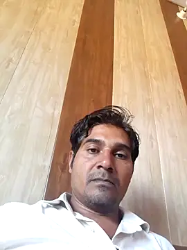 johnny8731 online show from March 5, 2026, 6:09 am