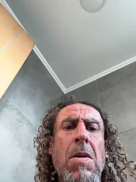 Coco-sarli online show from February 22, 2026, 10:47 am