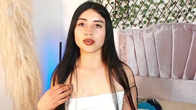 Snapshot of Parker_Lee chatting on September 15, 2025, 7:25 pm Parker Lee online show from September 15, 2025, 7:25 pm