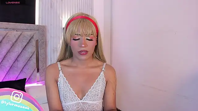 Taylor Harveey online show from January 8, 2026, 10:01 pm