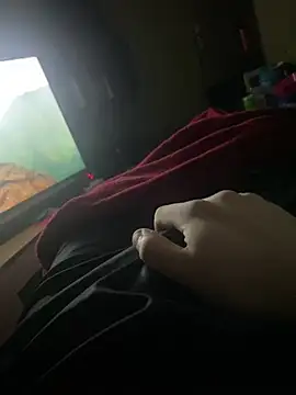 Snapshot of yves24Post chatting on February 16, 2026, 9:00 pm yves24Post online show from February 16, 2026, 9:00 pm