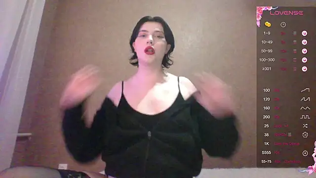 Snapshot of camgirl_xxx chatting on November 13, 2025, 3:55 pm camgirl xxx online show from November 13, 2025, 3:55 pm