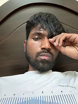 Snapshot of dusky-body chatting on July 1, 2026, 3:30 am dusky-body online show from July 1, 2026, 3:30 am