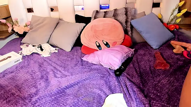 cherryboom23 online show from March 8, 2026, 2:04 am