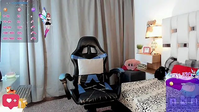 cherryboom23 online show from April 15, 2026, 7:58 pm