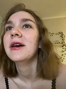 Snapshot of unexpected_twist chatting on March 19, 2025, 7:40 am unexpected twist online show from March 19, 2025, 7:40 am