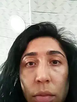 Snapshot of Elowyn chatting on September 13, 2025, 9:47 pm Elowyn online show from September 13, 2025, 9:47 pm