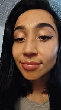 Snapshot of Elowyn chatting on October 24, 2025, 6:15 pm Elowyn online show from October 24, 2025, 6:15 pm