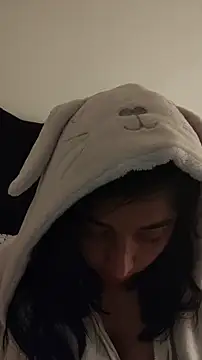 Snapshot of Elowyn chatting on November 30, 2025, 3:54 am Elowyn online show from November 30, 2025, 3:54 am