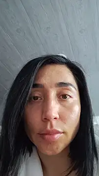 Snapshot of Elowyn chatting on January 11, 2026, 8:03 pm Elowyn online show from January 11, 2026, 8:03 pm