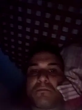 Snapshot of calfran chatting on October 17, 2025, 1:42 am calfran online show from October 17, 2025, 1:42 am