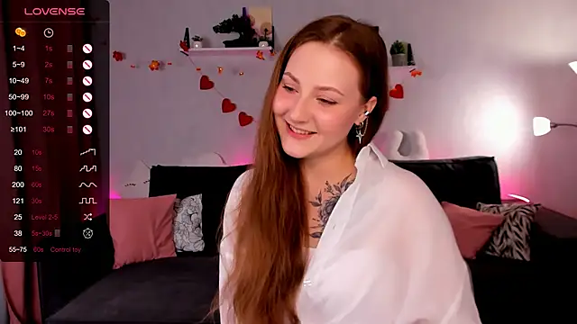 VelvetCherry  online show from November 5, 2025, 8:58 am