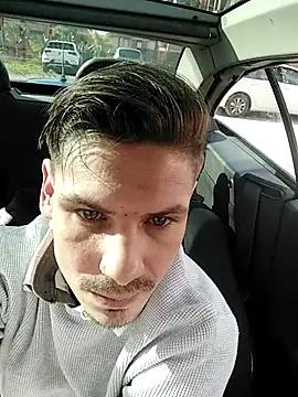 Snapshot of Eugenioo123 chatting on December 22, 2025, 11:29 am Eugenioo123 online show from December 22, 2025, 11:29 am