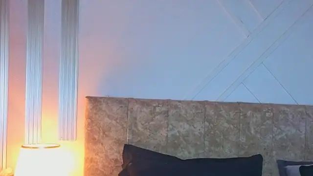 angelinarouse  online show from February 22, 2026, 3:51 am