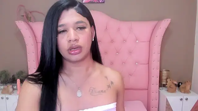 Samantha Evans 18 online show from March 22, 2025, 4:24 am