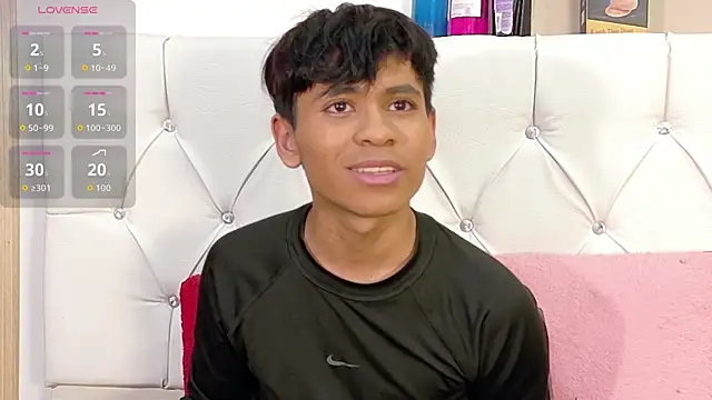 Ethan Westt online show from November 27, 2025, 10:23 pm