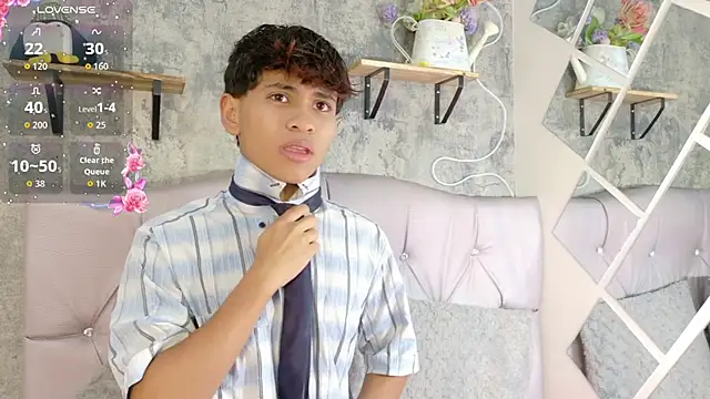 Ethan Westt online show from April 17, 2026, 8:45 pm