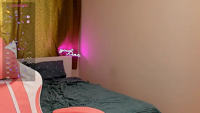 Snapshot of -awari- chatting on March 20, 2025, 12:32 pm -awari- online show from March 20, 2025, 12:32 pm