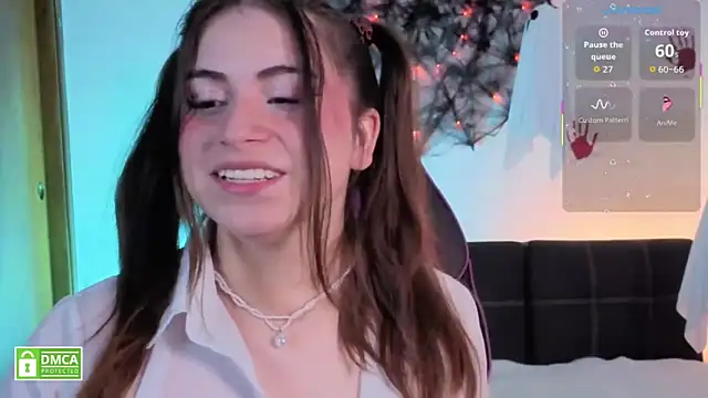 Taiga Cute online show from October 30, 2025, 8:38 am