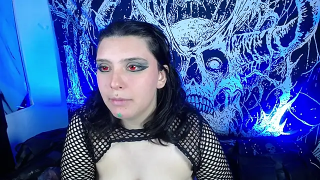 mikaskullcs online show from April 20, 2026, 10:00 pm