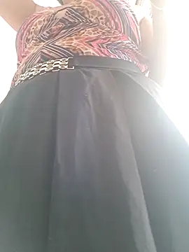 Amadamilf1980 online show from November 14, 2025, 2:49 pm