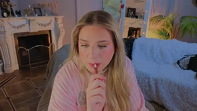 Jes Solar online show from April 2, 2026, 10:40 pm