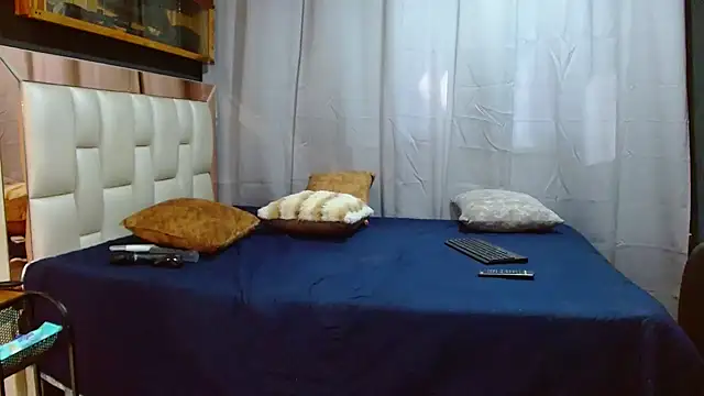 BarbDamian online show from September 22, 2025, 9:17 pm