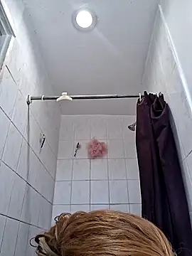 Snapshot of ItsBarbieBitcxxxx69 chatting on October 12, 2025, 10:53 pm ItsBarbieBitcxxxx69 online show from October 12, 2025, 10:53 pm